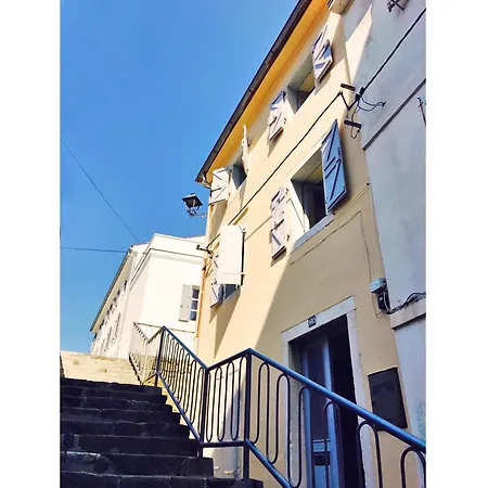 Old-town House Julia Сasa de vacaciones Piran